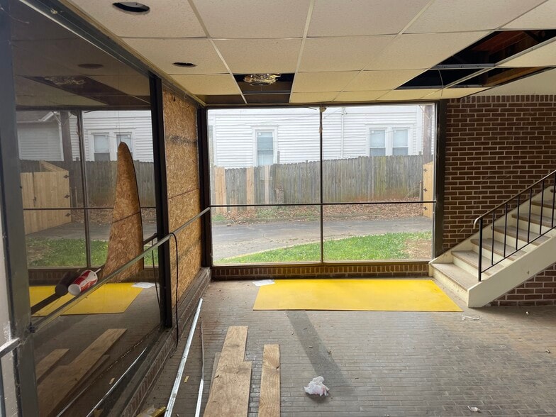 More Photos Of 2981 Church St, East Point Medical For Sale