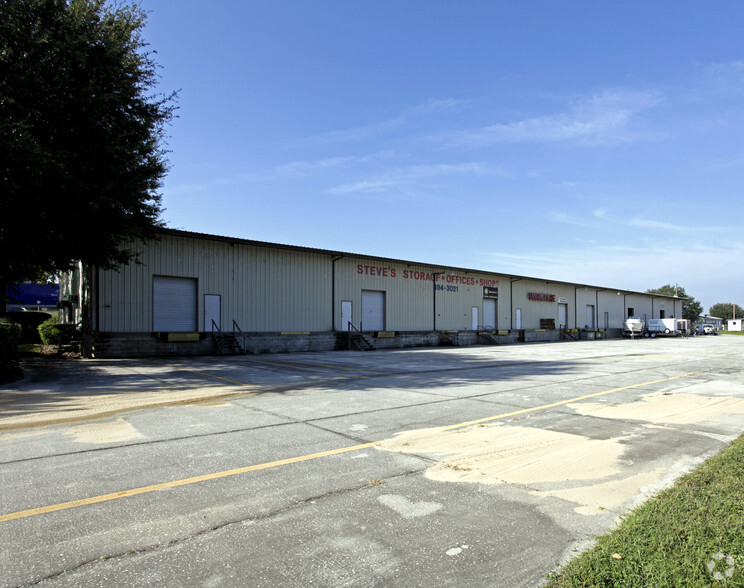 Primary Photo Of 13537 Granville Ave, Clermont Warehouse For Lease