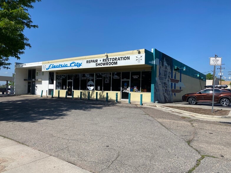 More Photos Of 7215-7225 Lowell Blvd, Westminster Freestanding For Sale