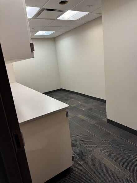 More Photos Of 310 Broadway Ave S, Rochester Office For Lease