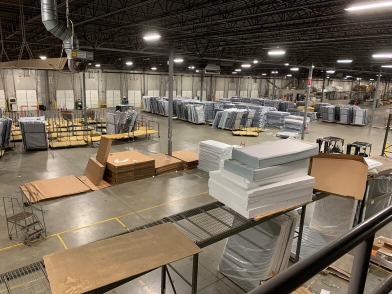 More Photos Of 6801 Augusta Rd, Greenville Warehouse For Sale