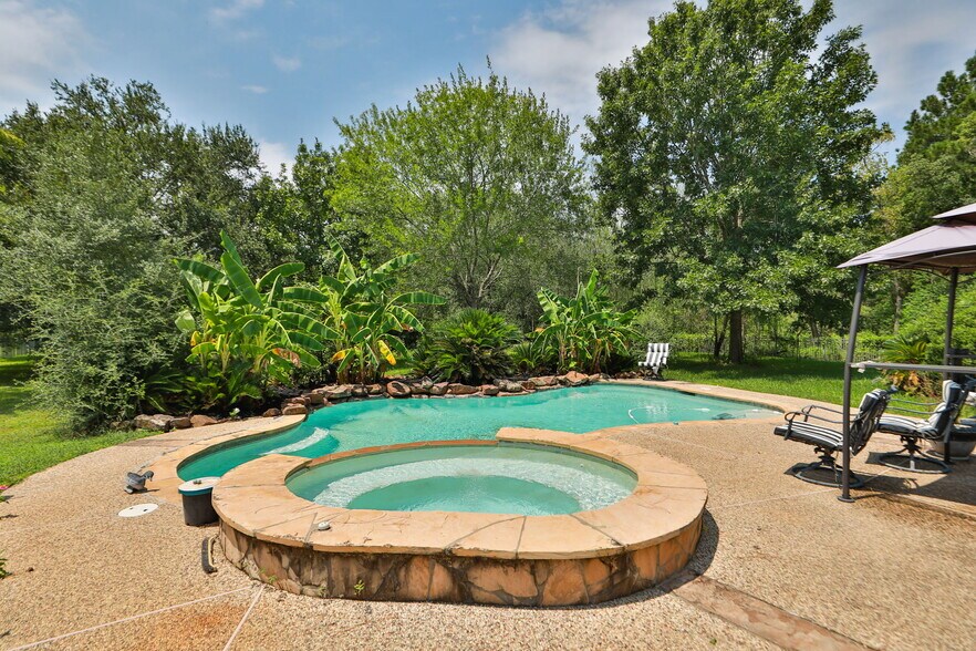More Photos Of 21719 Mueschke Rd, Tomball Land For Sale
