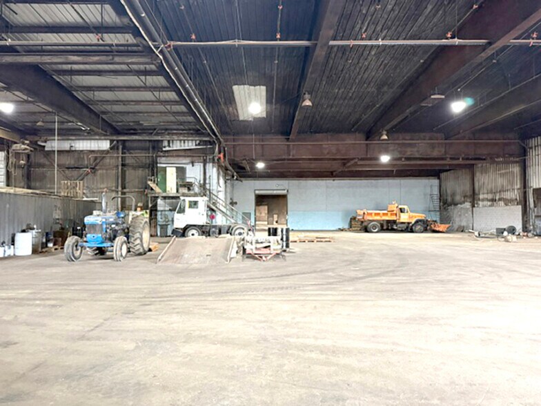 More Photos Of 920 Bridge St, Antigo Industrial For Sale