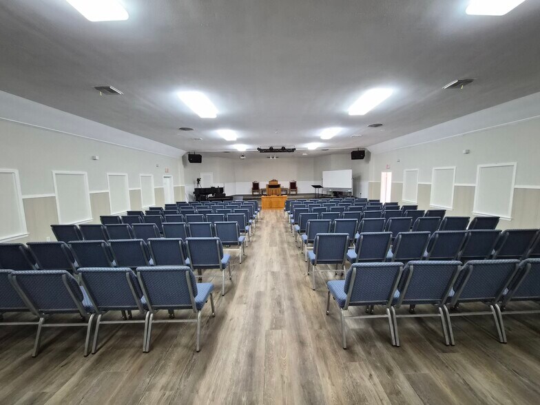 More Photos Of 1221 Dewey St, Houston Specialty For Sale