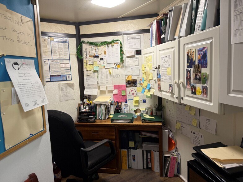 More Photos Of 13+/-Beds Established Memory Care Northern IL, Princeton Assisted Living For Sale