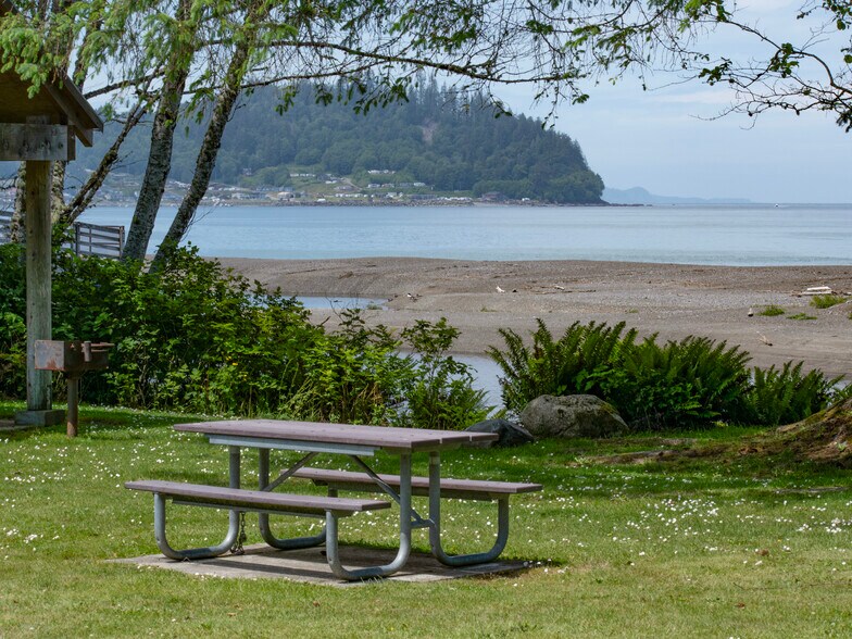 More Photos Of 16672 Frontier st, Clallam Bay Specialty For Sale