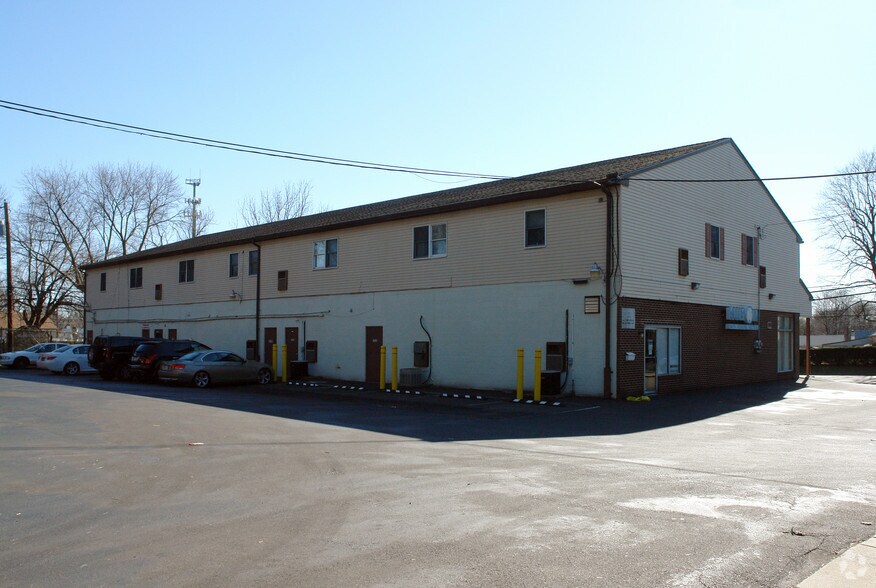 More Photos Of 13-15 Henry Ave, Feasterville Trevose Unknown For Lease