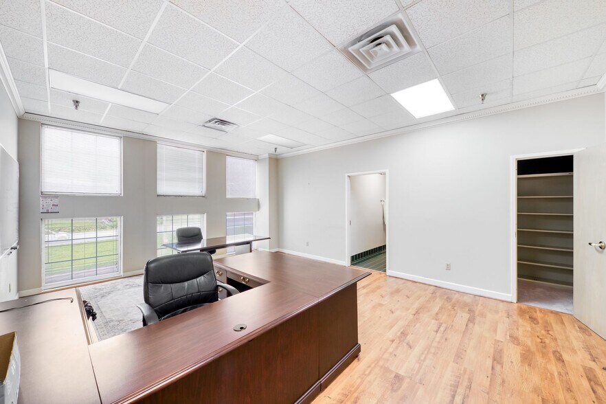 More Photos Of 3295 Dug Gap Rd, Dalton Warehouse For Sale