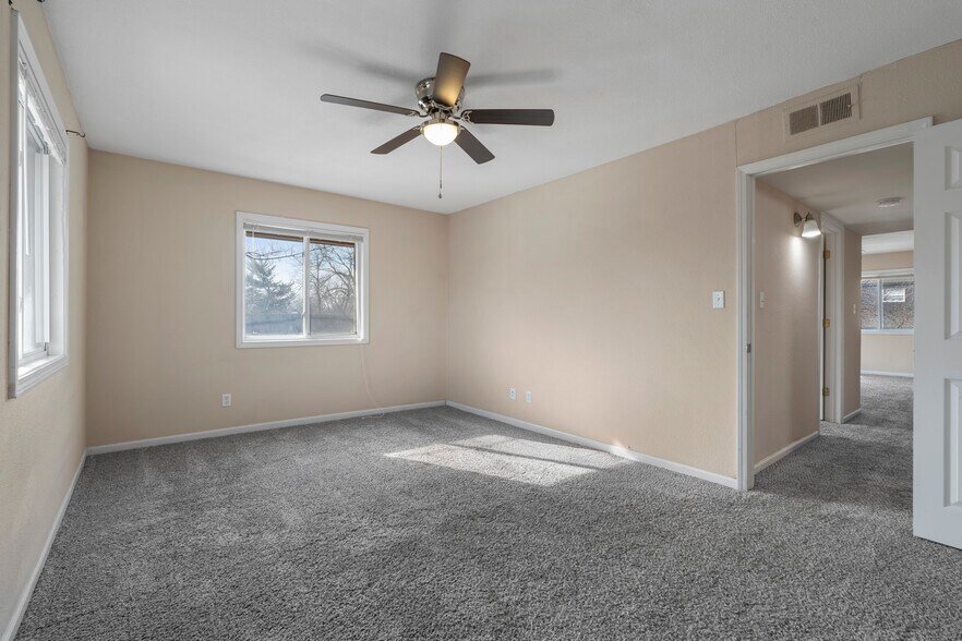 More Photos Of 4201 S Minnie St, Kansas City Apartments For Sale