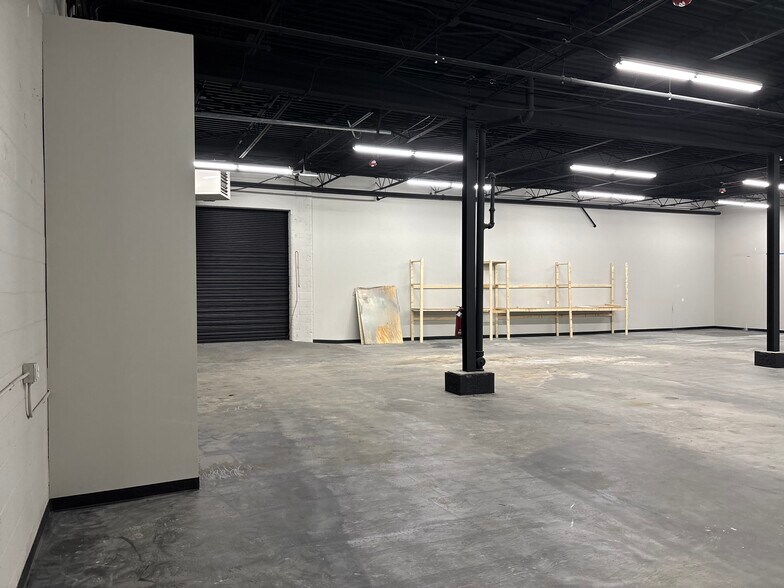More Photos Of 10 Mt Read Blvd, Rochester Light Distribution For Lease