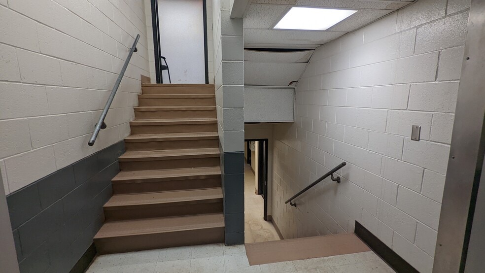 More Photos Of 2226 FM 3183, Plainview Food Processing For Lease