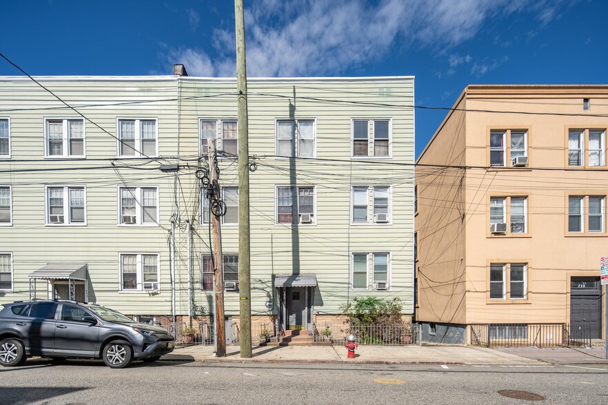 More Photos Of 235 Liberty Ave, Jersey City Apartments For Sale