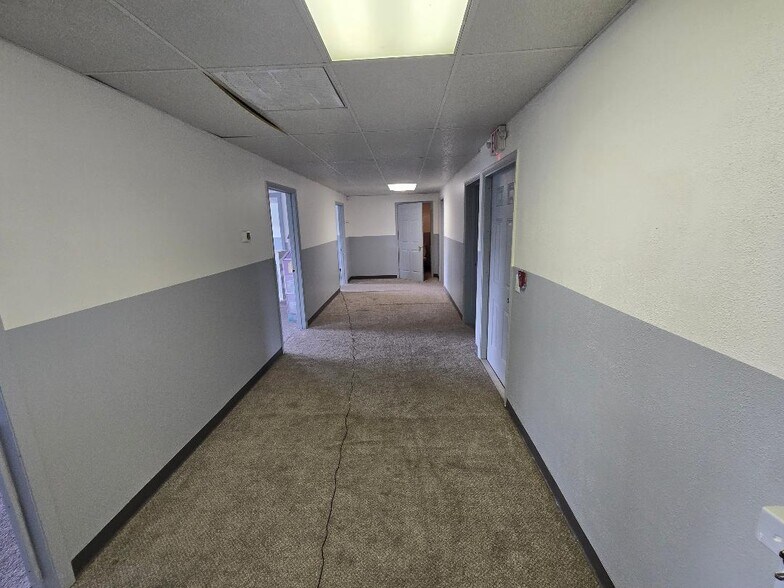 More Photos Of 3715 US Highway 19, New Port Richey Daycare Center For Sale