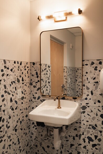 More Photos Of 717 W St Germain St, Saint Cloud Office For Sale