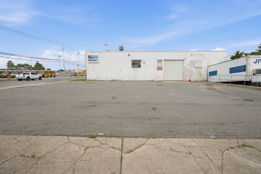 More Photos Of 315 Ralph Ave, Copiague Warehouse For Sale