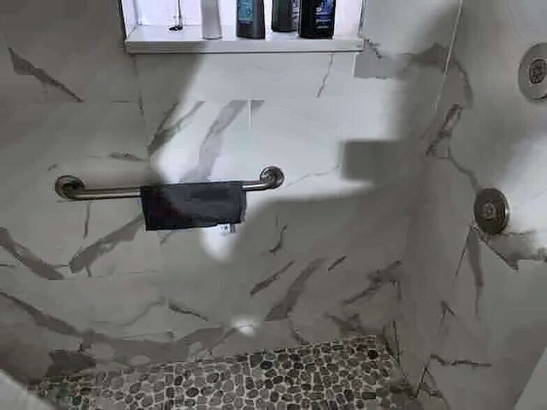 More Photos Of 2948 N Narragansett Ave, Chicago Apartments For Sale