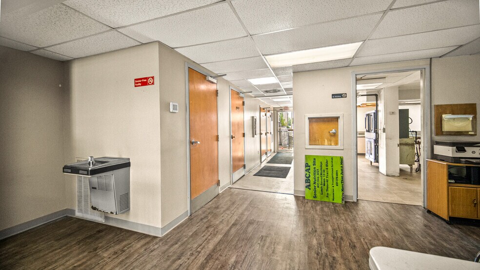 More Photos Of 111 W Main St, West Union Flex For Sale