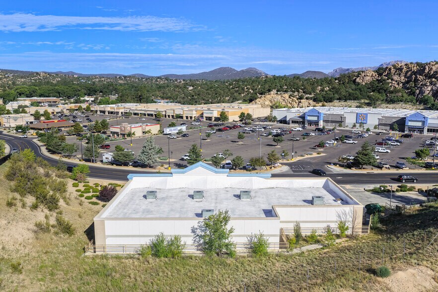 More Photos Of 1219 Gail Gardner Way, Prescott Freestanding For Lease