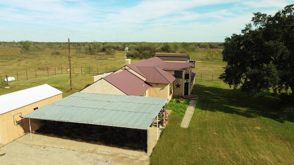 More Photos Of 1226 San Marcos Hwy, Luling Land For Sale