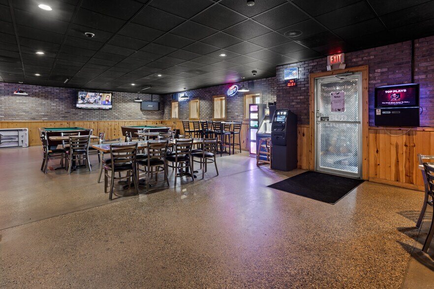 More Photos Of 205 1st St SW, Glyndon Restaurant For Sale