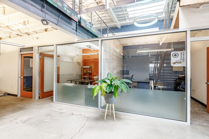 More Photos Of 1104 Highland Ave, Manhattan Beach Loft Creative Space For Sale