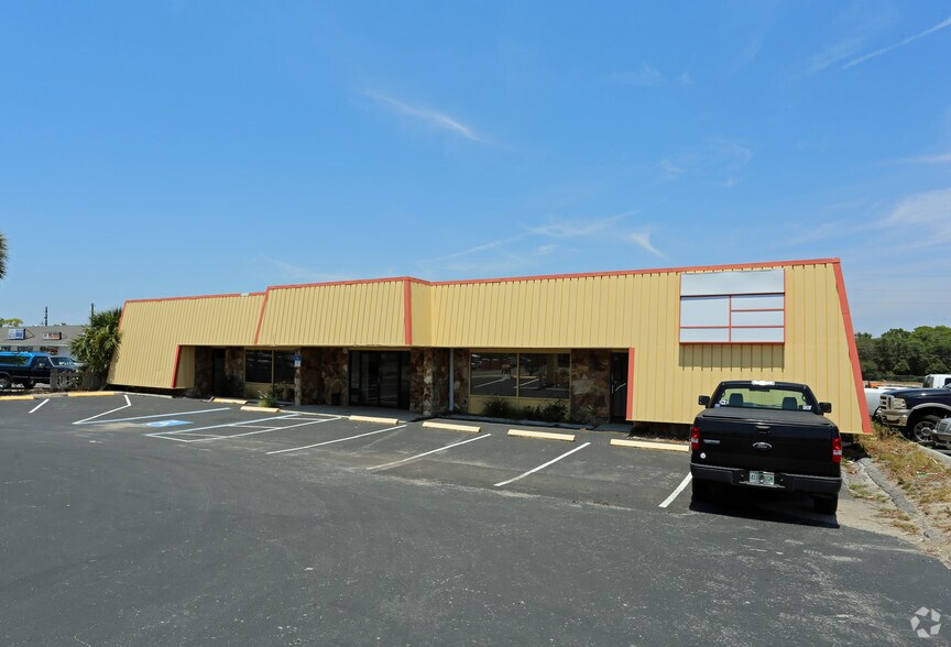 More Photos Of 5455 Spring Hill Dr, Spring Hill Office For Lease