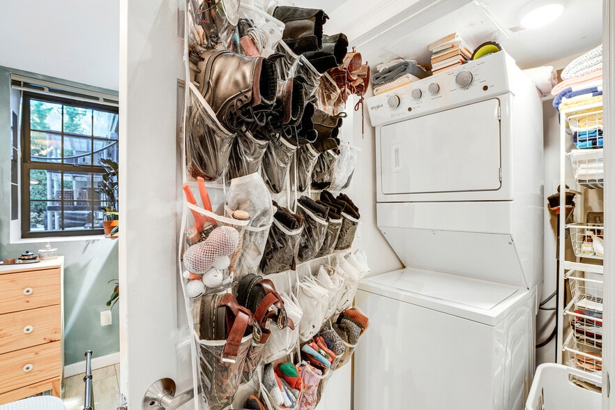 More Photos Of 119 33rd St, Brooklyn Apartments For Sale