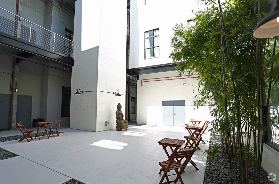 More Photos Of 4513 N Florida Ave, Tampa Apartments For Sale