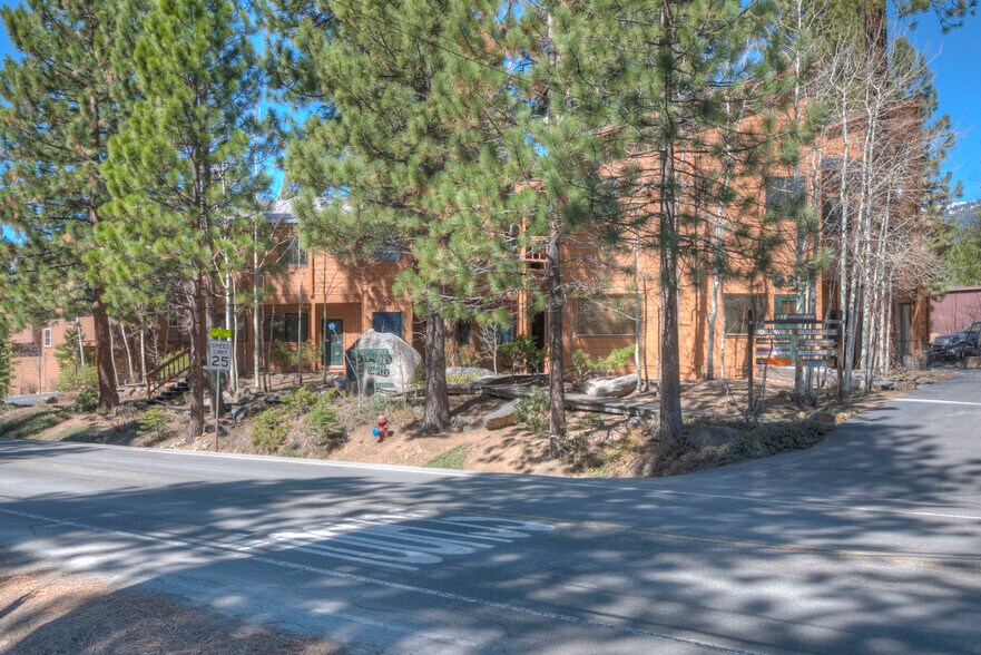 More Photos Of 916 Southwood Blvd, Incline Village Office For Lease