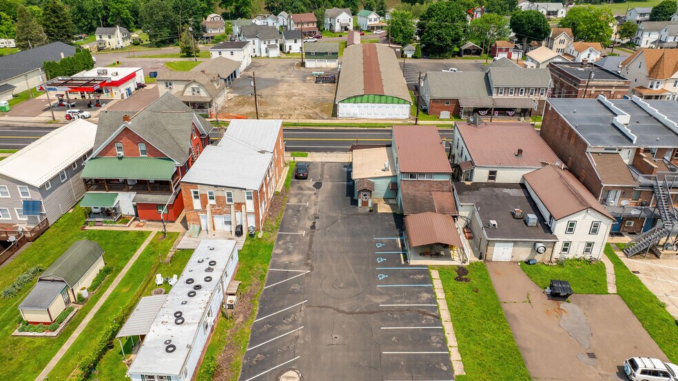 More Photos Of 430 W 3rd St, Nescopeck Restaurant For Sale
