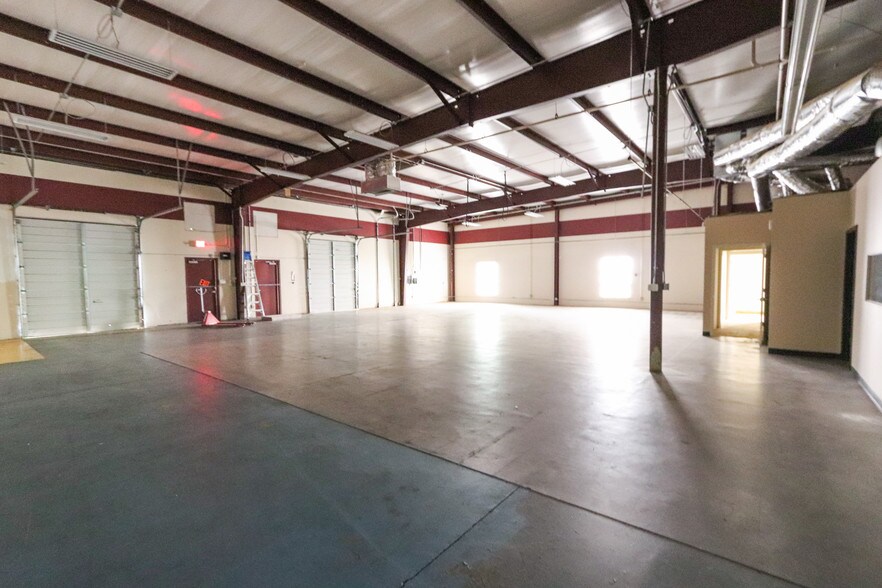 More Photos Of 7730A Trinity Rd, Cordova Unknown For Lease