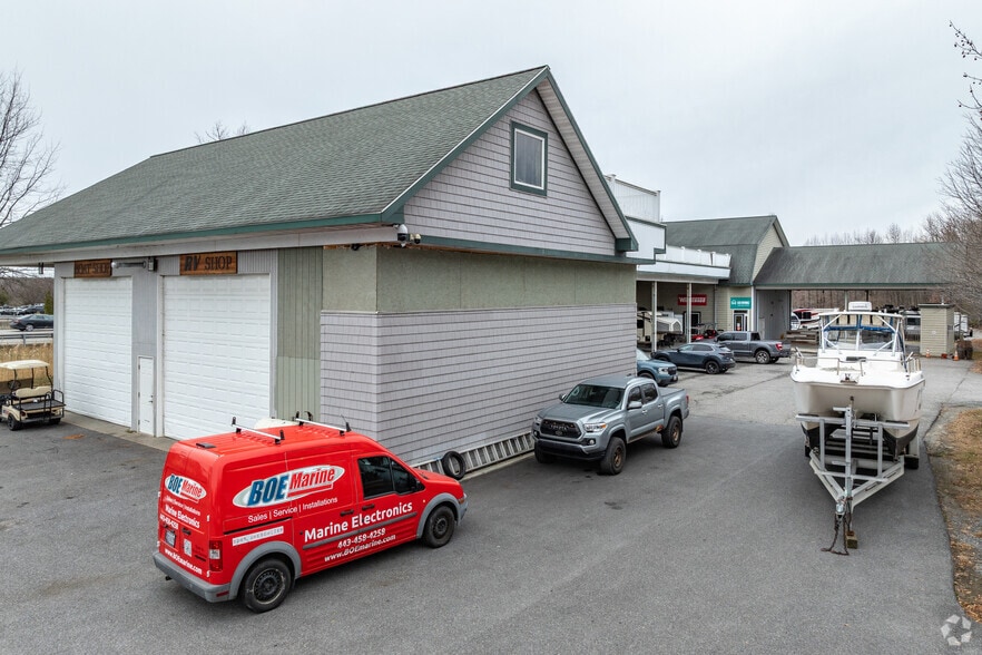 Primary Photo Of 325 Cleat St, Stevensville Industrial For Sale