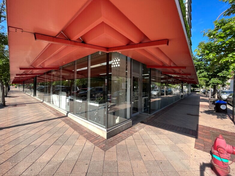 More Photos Of 800 Elgin Rd, Evanston Apartments For Sale