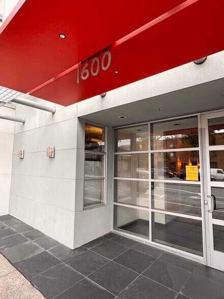 More Photos Of 1600 Webster St, San Francisco Apartments For Sale