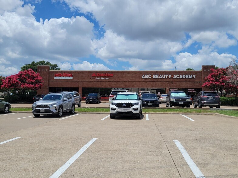 More Photos Of 2105-2193 Buckingham Rd, Richardson Unknown For Lease