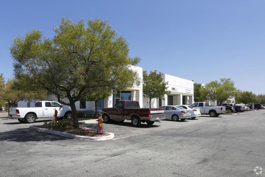 More Photos Of 41655 Reagan Way, Murrieta Warehouse For Lease