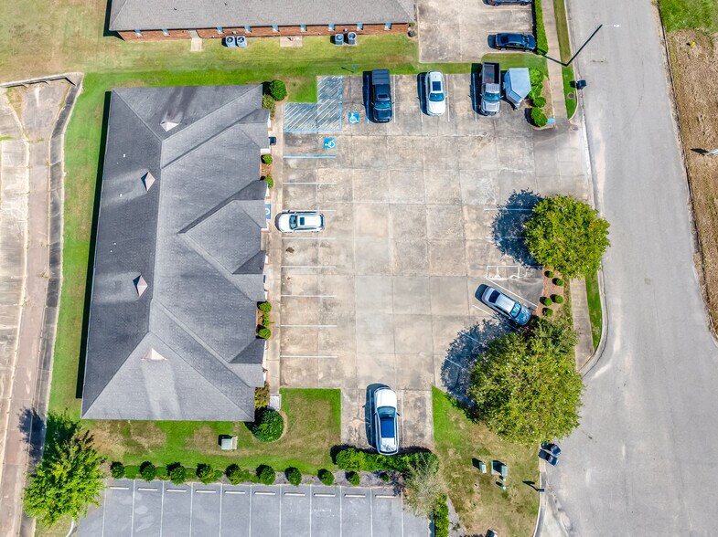 More Photos Of 510 Cotton Gin Rd, Montgomery Medical For Lease