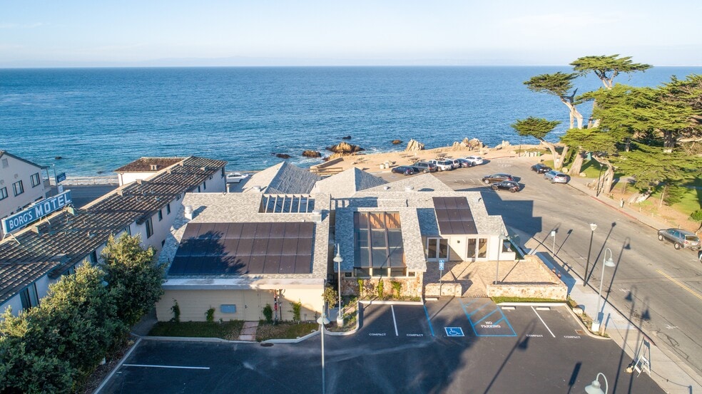 More Photos Of 631 Ocean View Blvd, Pacific Grove Restaurant For Lease
