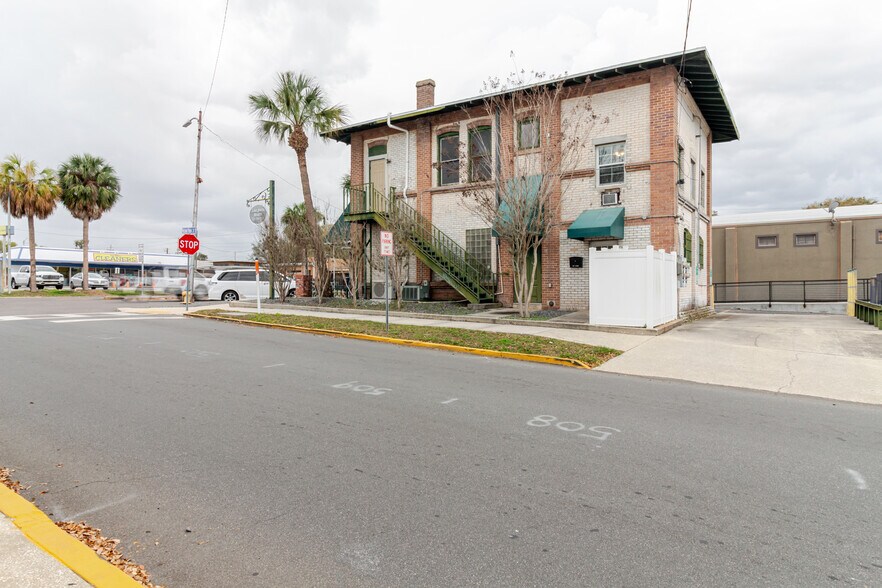 More Photos Of 37951 Meridian Ave, Dade City Office For Sale