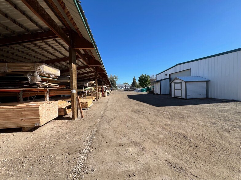 More Photos Of 175 S School Ave, Kuna Freestanding For Sale
