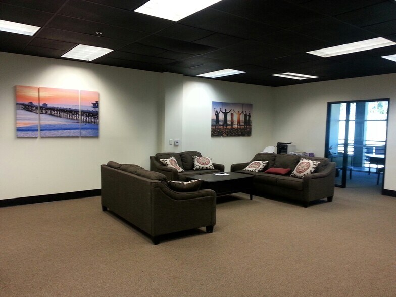 More Photos Of 940 Calle Negocio, San Clemente Medical For Sale