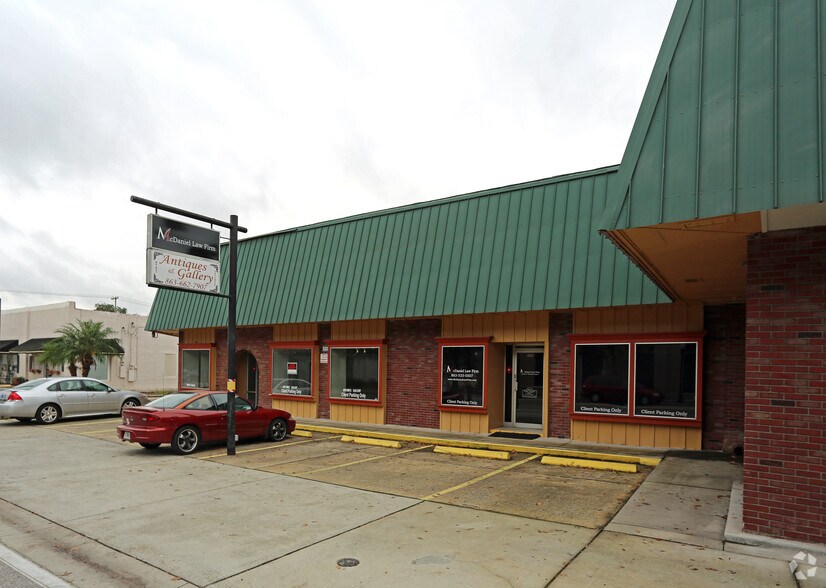 More Photos Of 465 E Main St, Bartow Medical For Sale