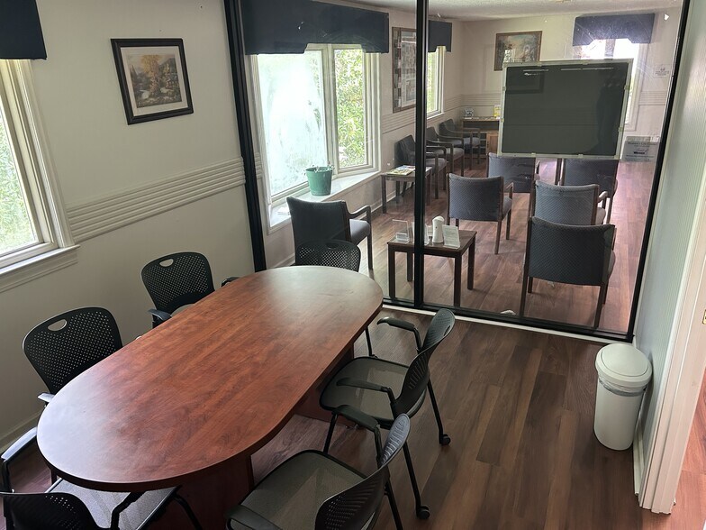 More Photos Of 1413 N Lafayette St, Shelby Medical For Sale