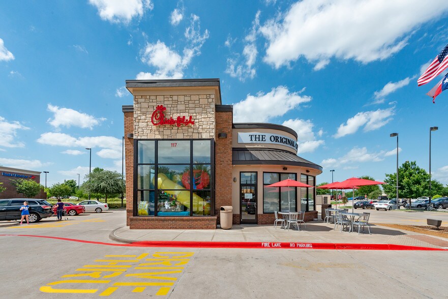 More Photos Of 205 E FM 544 Hwy, Murphy Unknown For Lease