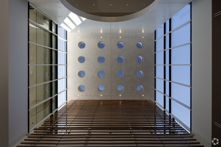 More Photos Of 175 Park Ave, Madison Office For Lease