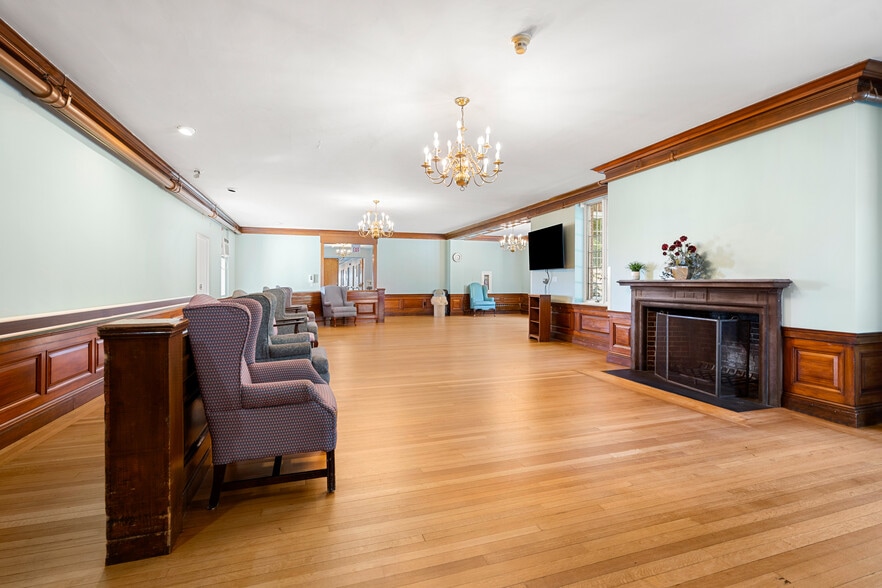 More Photos Of 50 Mansion Dr, Rowley Skilled Nursing Facility For Sale