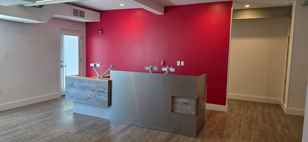 More Photos Of 1110 Central Ave, Saint Petersburg Medical For Lease