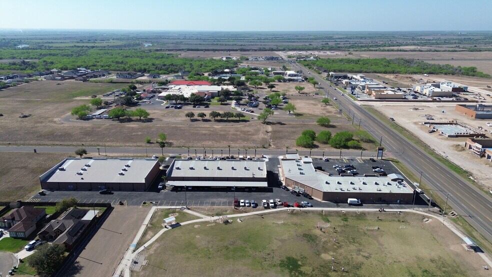 More Photos Of 2546 Central Palm Dr, Rio Grande City Office For Sale