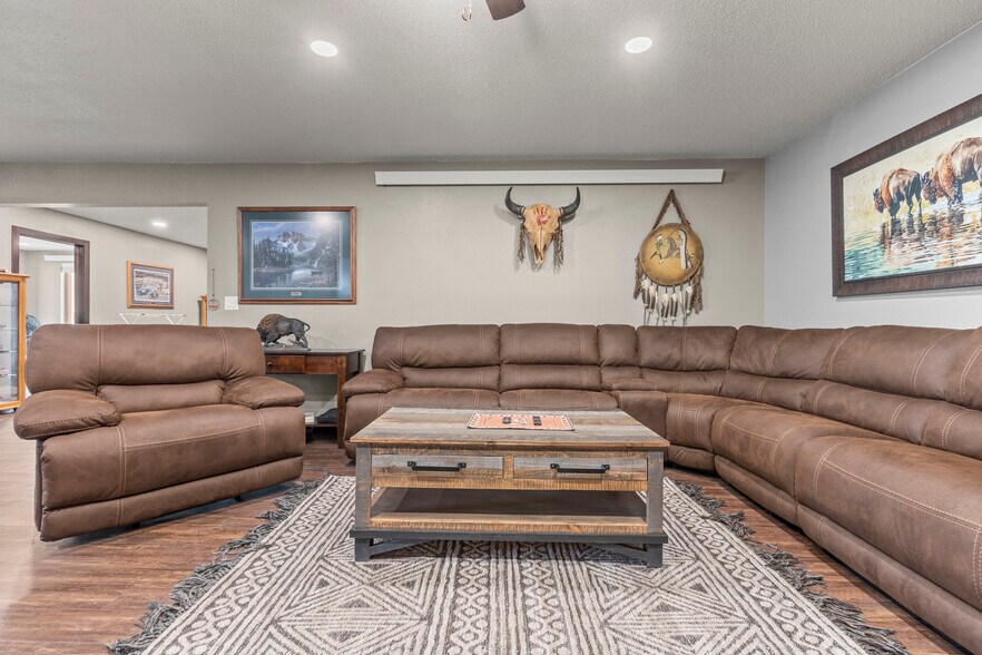 More Photos Of 5642 Bob Ln, Black Hawk Service For Sale