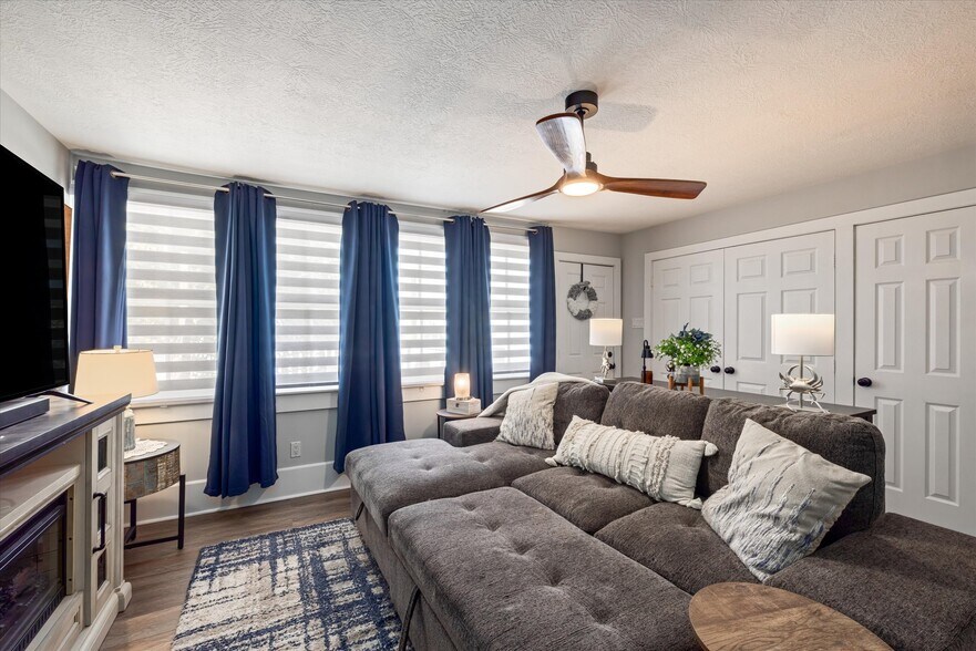 More Photos Of 3216 Ursuline St, Galveston Multifamily For Sale